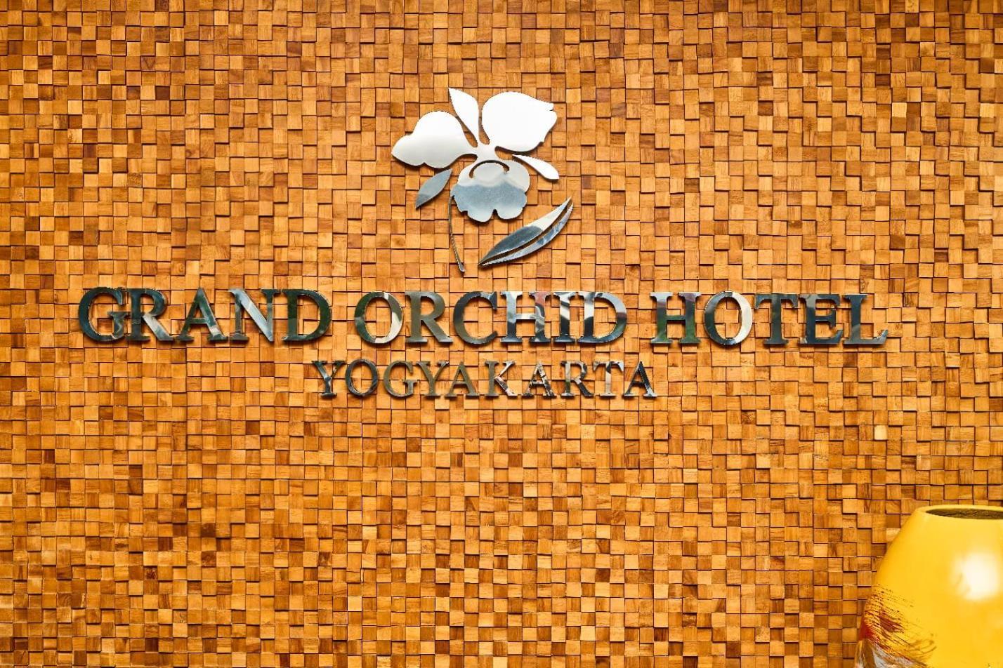 Grand Orchid Hotel Yogyakarta Maguwo Екстер'єр фото